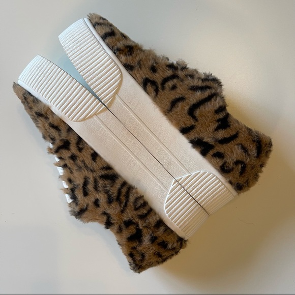 NEW JESSICA SIMPSON FAUX FUR PLATFORM SNEAKERS - Picture 4 of 9